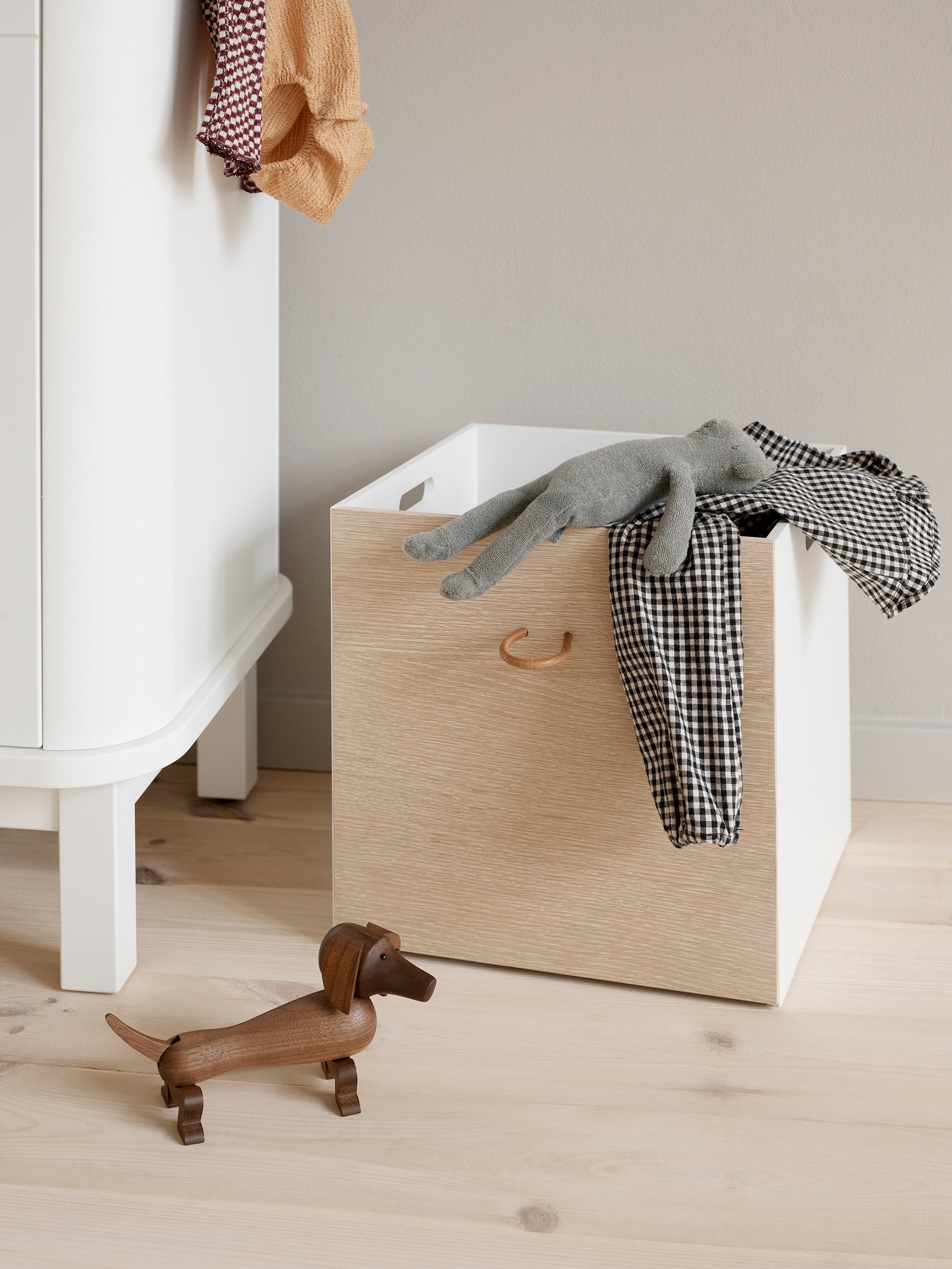 OF Wood_multi_cupboard_3doorsx