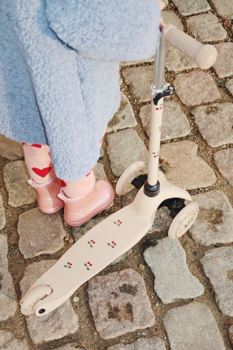 KONGES SLØJD - Trottinette Pour Enfants - Cerise