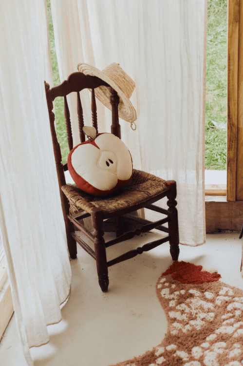 LORENA CANALS - Coussin en Forme de Pomme - Naturel