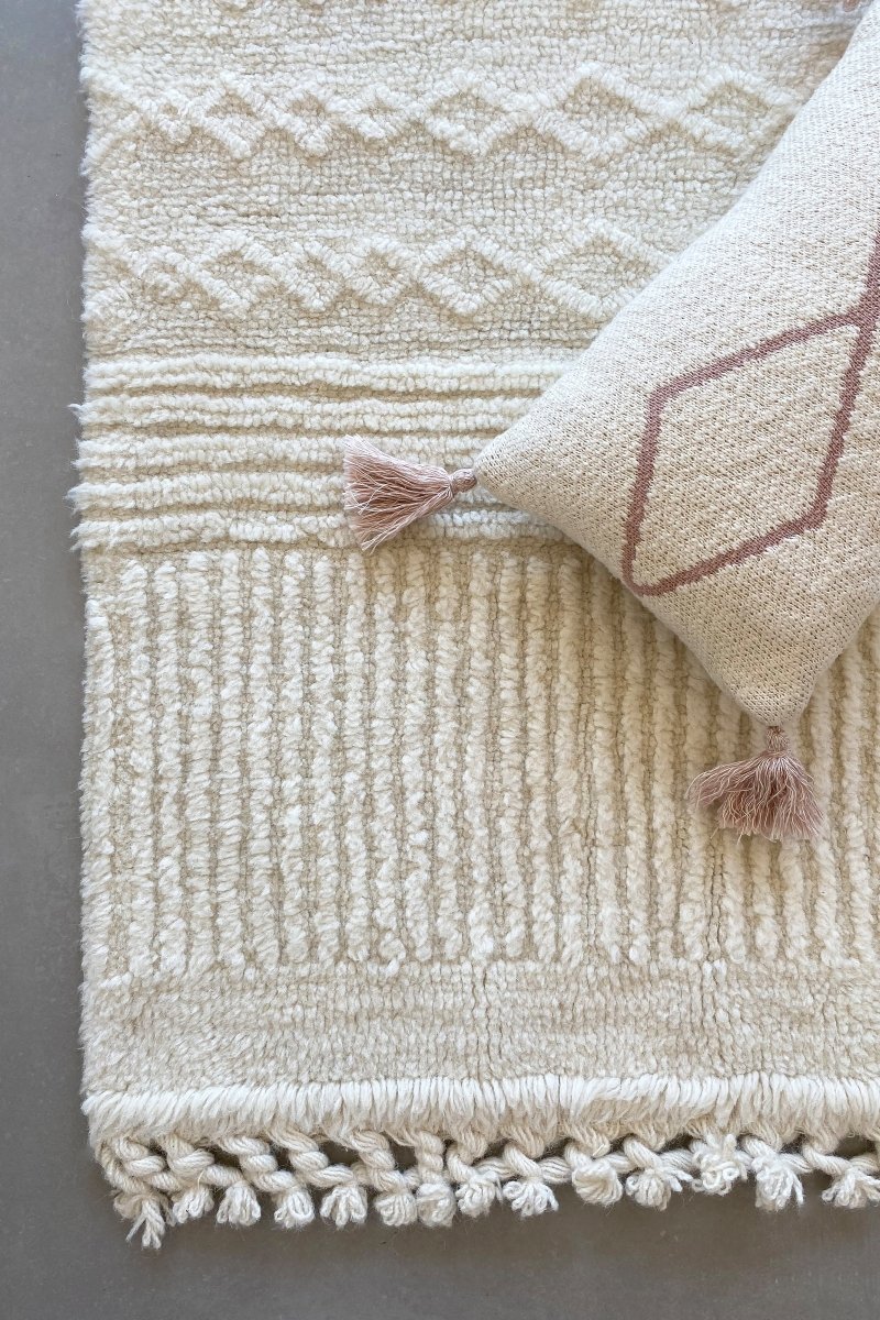 LORENA CANALS - Coussin Tricoté Little Oasis Nat - Rose Pâle