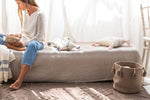 LORENA CANALS - Coussin Tricoté Little Oasis Nat - Rose Pâle