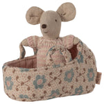 MAILEG - Bébé Souris Dans Son Couffin - Rose