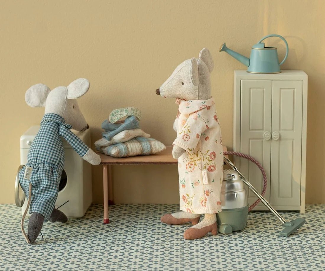 MAILEG-Grand-Mère & Grand-Père Souris Et Leur Boîte