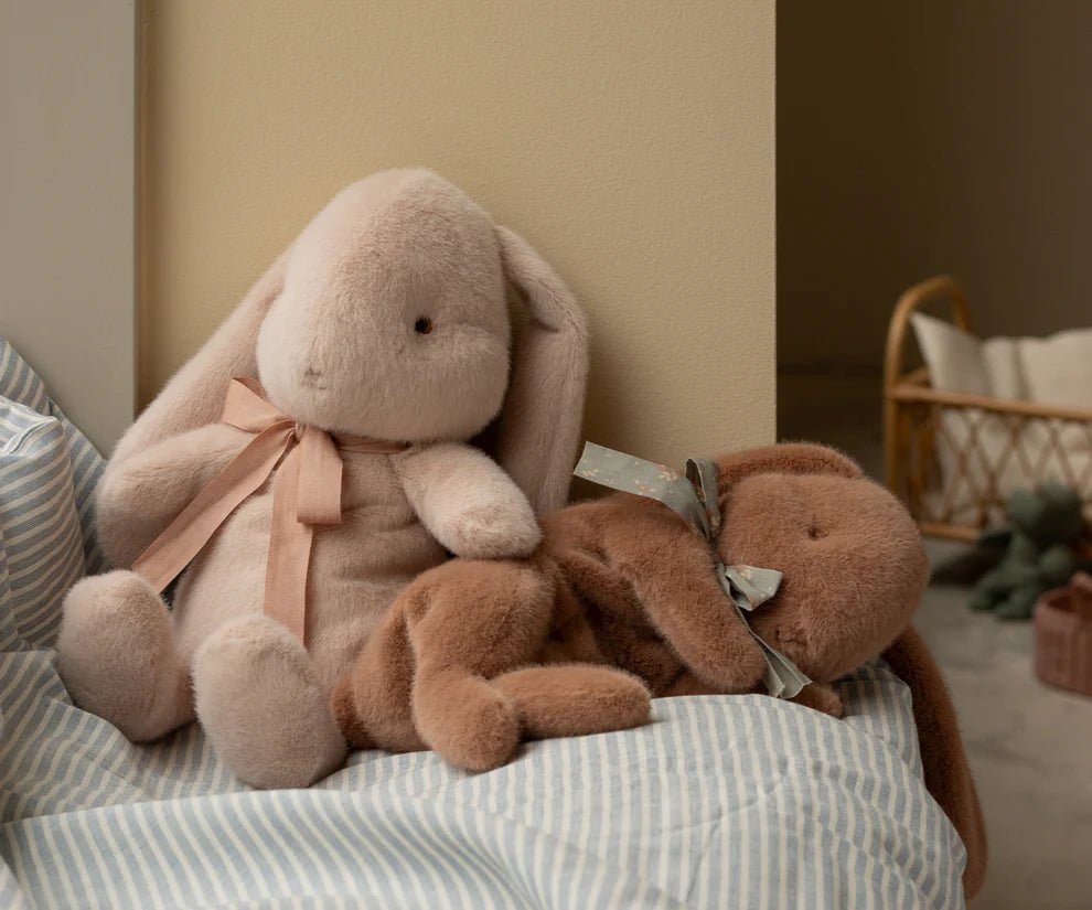 MAILEG - Peluche Lapin Endormi, Petit - Brun Doux