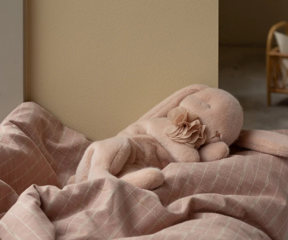 MAILEG - Peluche Lapin Endormi, Petite - Poudre