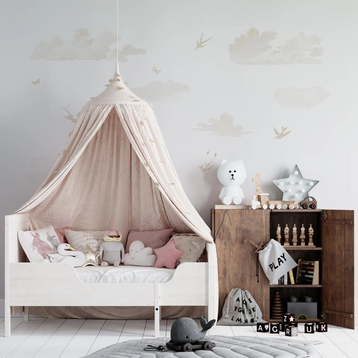 MUNKS & ME - Papier Peint Panoramique Pour Enfants - Fresque Munks + Me X Olivia Bowen | Nuages et Oiseaux