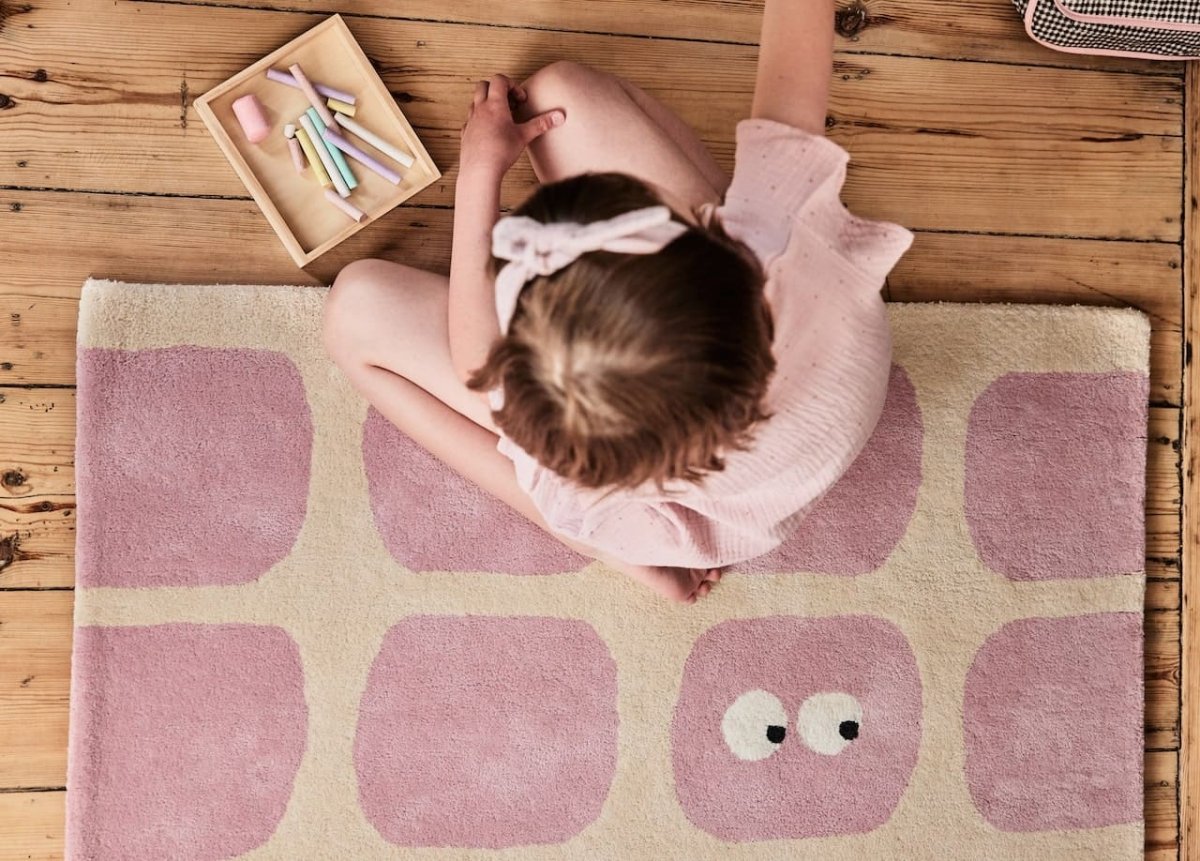 BLEUU - STUDIO - Tapis Enfant Bidules Rose 100 x 130 Cm